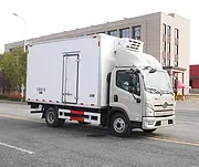 岚县 解放4米2蓝牌冷藏车、肉钩车价格是多少一台