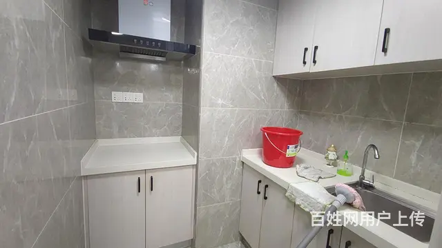 星光耀广场 复式出租 拎包办 公！随时看 也可住家 - 图片 3