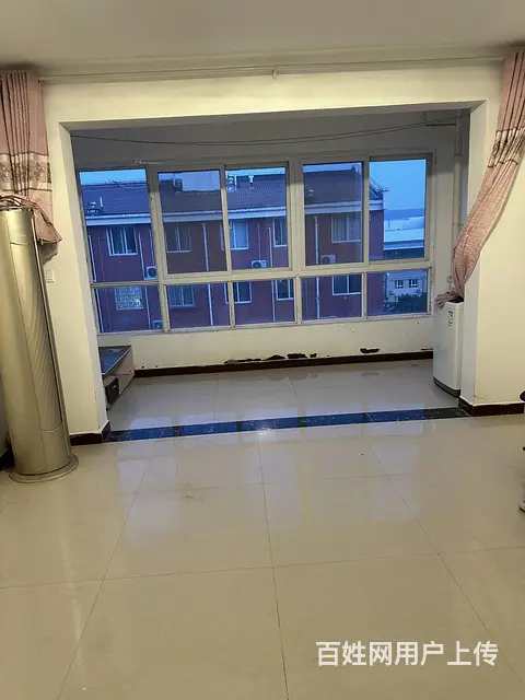 房子出租商装电梯房 - 图片 1