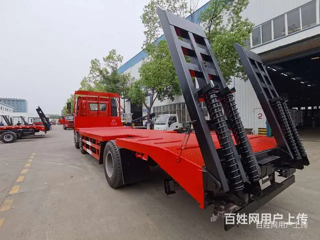 解放前四后四国六拖20吨平板车2021新款上市 - 图片 3