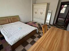 东城花园 普通住宅 简单装修
