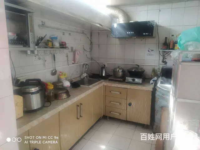 复兴南路铁路医院附近一楼两室一厅精装修 - 图片 1