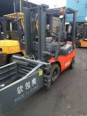 合力3吨废料抱夹叉车，二手废纸打包机夹包叉车款式多