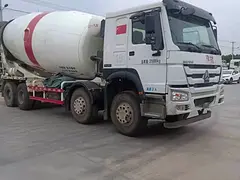 17年二手豪沃搅拌车 大20方 国五搅拌车