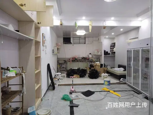 （易转介绍）柯桥笛扬路客流量大全新装修花店转让 - 图片 4
