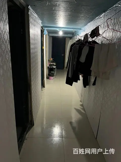 低价出租小单间，每天只需十元钱。 - 图片 2