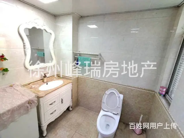急租区政府旁 低层精装两室 家具家电齐全 带暖气 包物业费！ - 图片 7