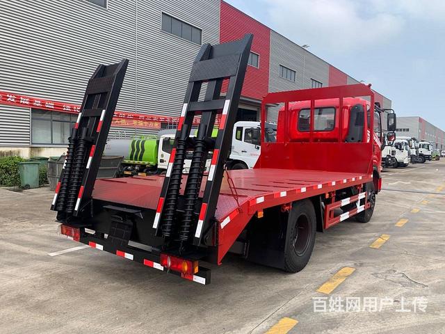 国六东风D1挖机平板车 拉挖机的平板车 报价多少的图片