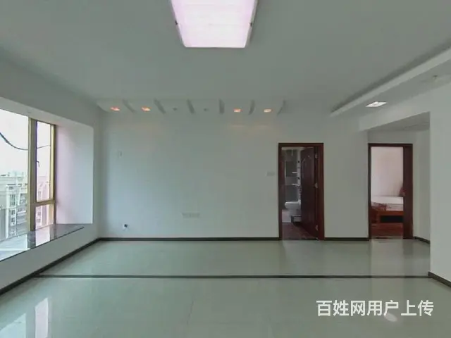 龙洲湾花园 超便宜 超 低价，海景房，南北通，电梯高层， - 图片 1