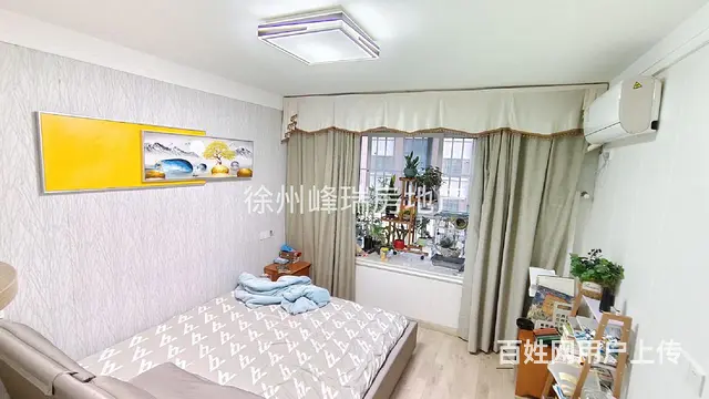 急售高盛汉郡 精装修三室 带暖气 飞机户型南北通透 拎包即住 - 图片 4