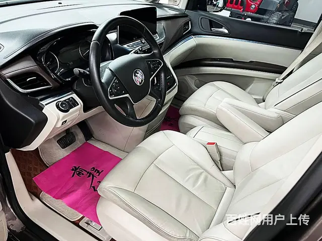 别克GL8 2020款 GL8 陆上公务舱 2.0T 手自一 - 图片 7