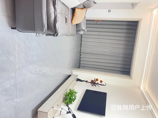 日租 月租 年租 出售 - 图片 2