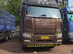17年解放J6P高栏牵引车，国五卡金420马力 巴彦淖尔百姓