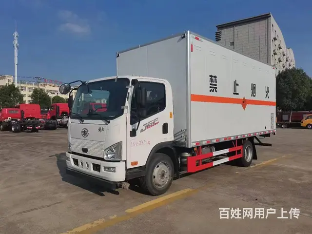 解放蓝牌5.5米厢式爆破器材运输车包营运证价格 - 图片 1