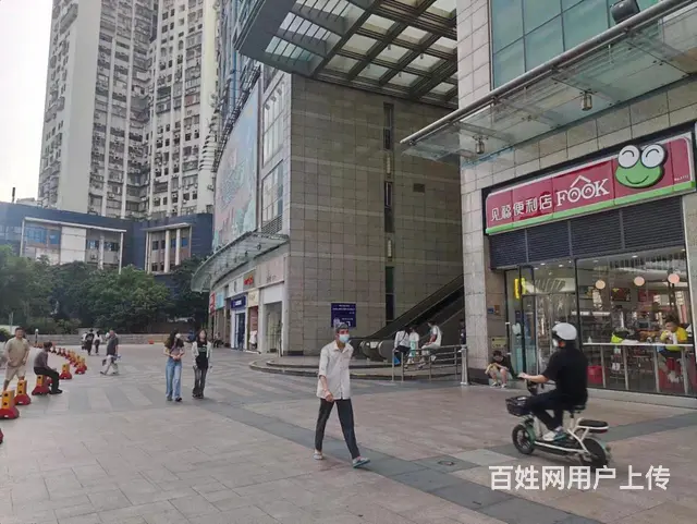 火车站公交站后面 交通便利 适合饮品美容美甲服装水果等 - 图片 12