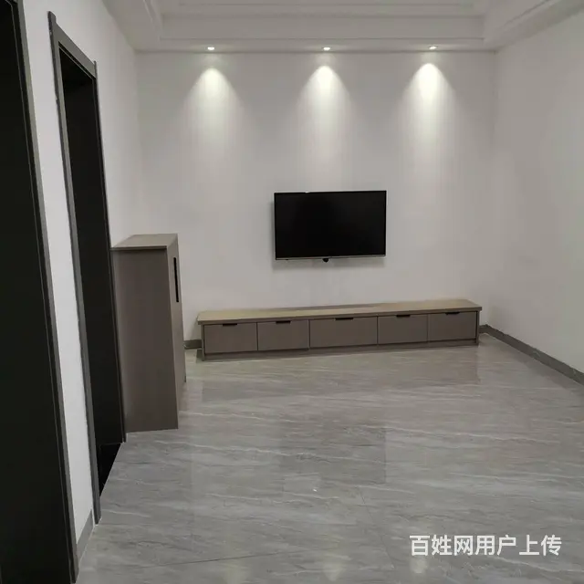 解放大道雁城宾馆附近2室1厅新装修家具家电齐全月租1480 - 图片 1