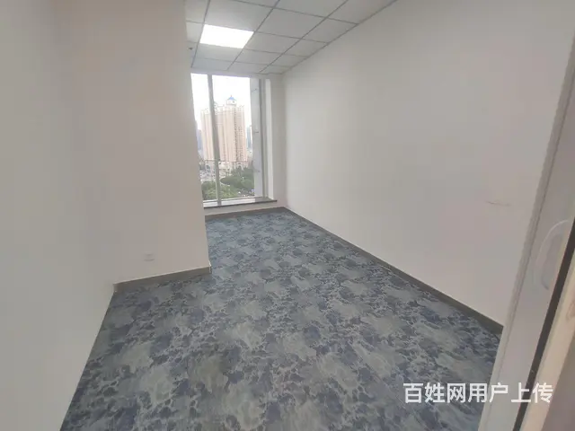 纯写 青年大街地铁出口200米 带家具 开间 独立办公室 - 图片 2