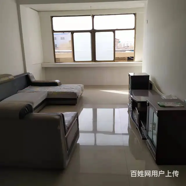 金昌市延安路万方轻工业园对面有办公楼出租: - 图片 1
