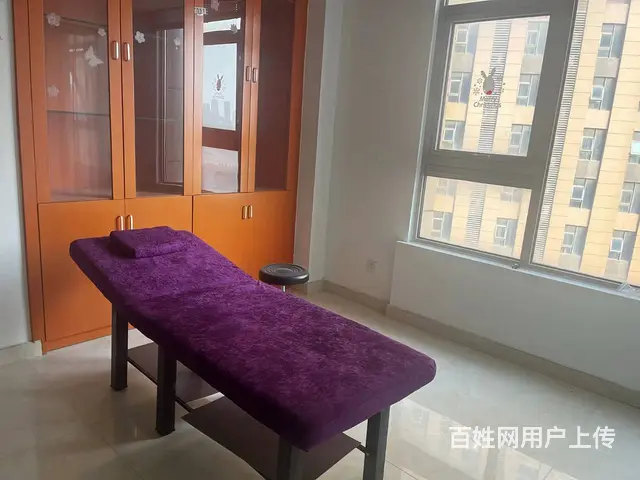 世茂75号公馆105平精装朝南办公房出租 - 图片 2