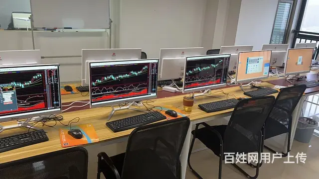 湖里 免押金电脑租赁 - 图片 1