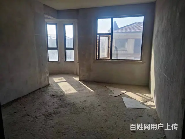 上高新城区滨江一号毛坯大三房小区沿河证件齐全可按揭 - 图片 3