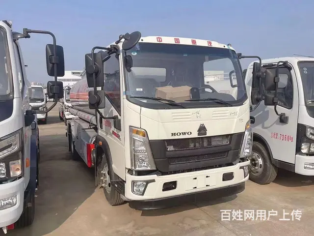 厂家直销豪沃5吨油罐车 现车低价处理 - 图片 5