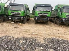 红岩杰狮自卸车 国五 390马力 8.6米前四后八