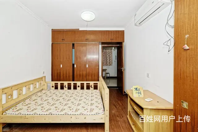 欣赏好房源 带院子 毗邻地铁口近公园 周边配套齐全看房方便 - 图片 3