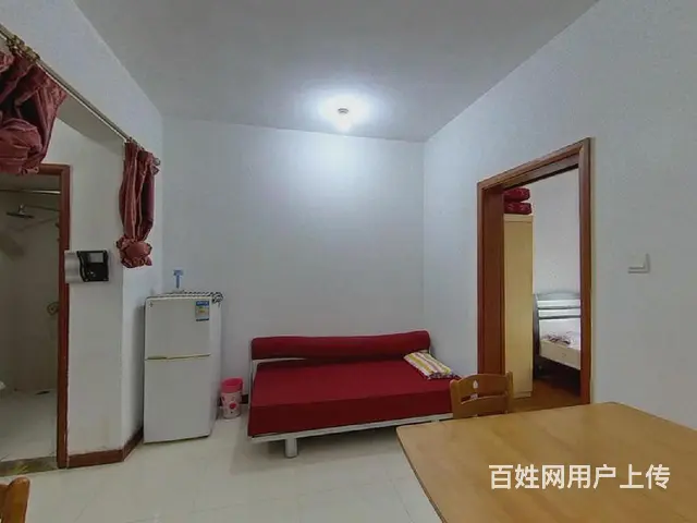 鸿泰80 推荐必看房 成熟商圈 品质小区 1室1厅40平 - 图片 1