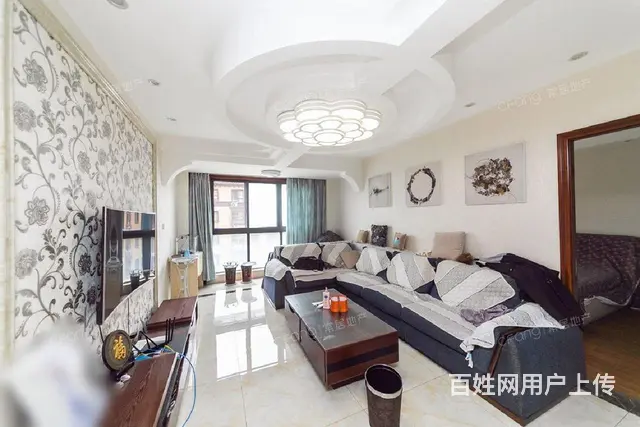 弘阳广场商圈江理工旁精装修环境优美房东诚售 - 图片 1