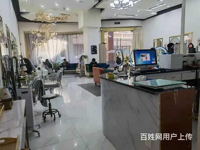 7352(七P)个人城西海湖新区金街北街大型美容店带租户转让 - 图片 6