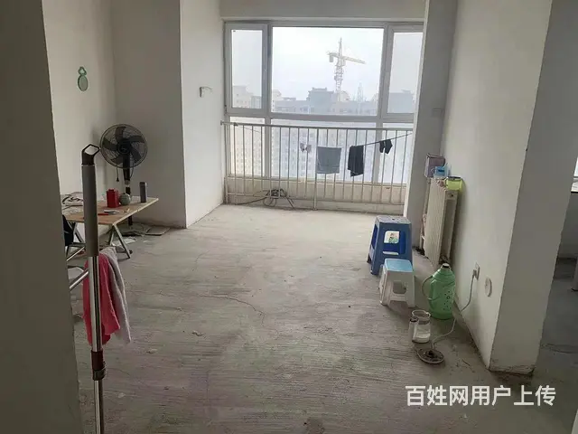 世贸天街电梯75平43万 普通住宅 毛坯房 - 图片 1