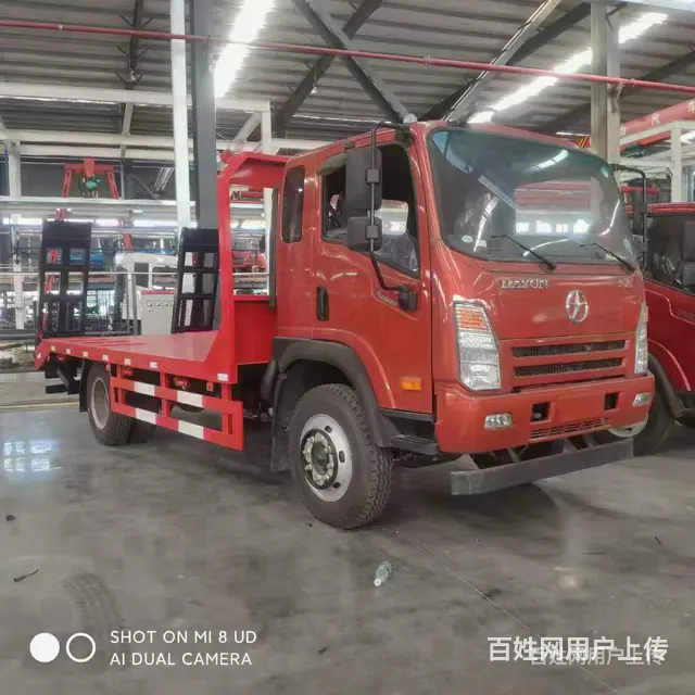 国六大运单桥蓝牌拖板车 挖机平板车 特价现车供应 - 图片 1