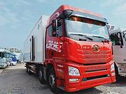 精品JH6前四后八冷藏车430马力