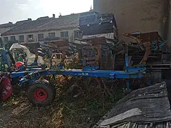鲁耕翻转梨