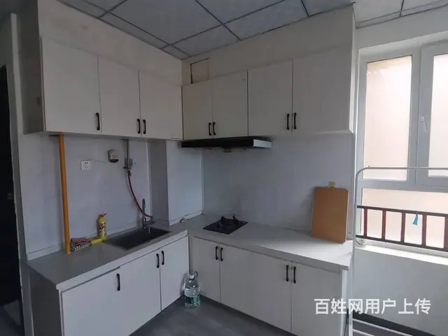 新市区单身公寓出租 一室一厅 可以做饭 新天润旁 交通便利 - 图片 1