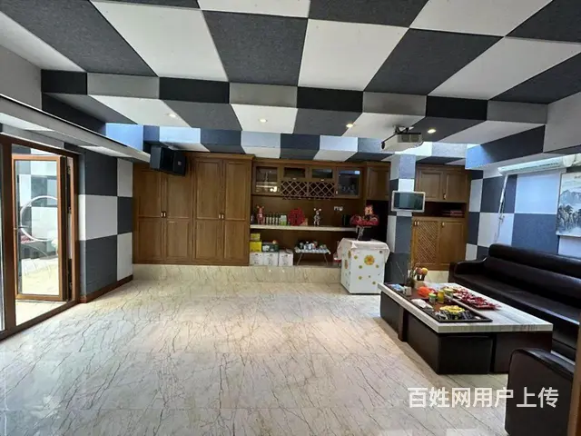 翠湖洋房 1楼带地下 俩个车位 使用300  带花园 - 图片 8