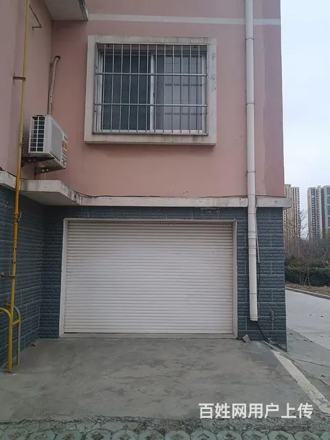 黄河十二路劳动小区地上车库出租 - 图片 1