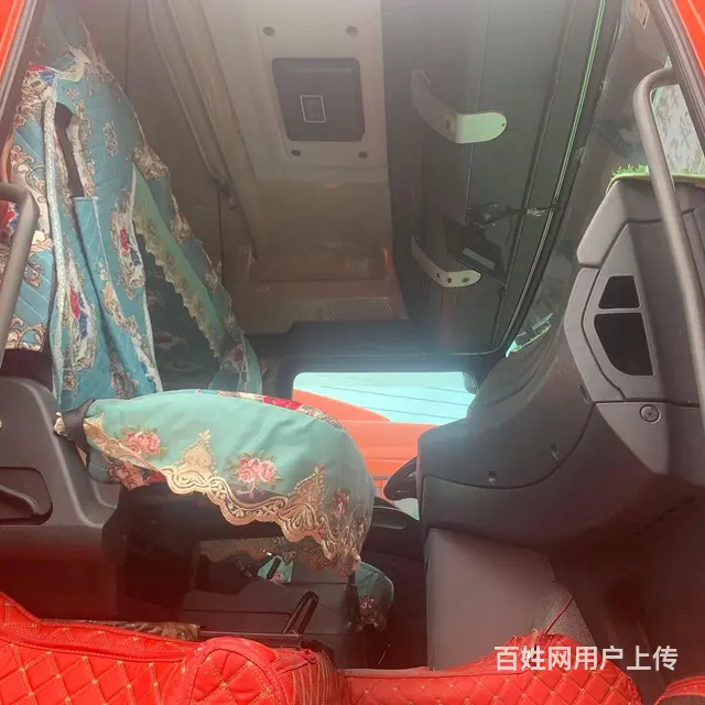 出售二手汕德卡牵引车头国五自动档液缓可提档 - 图片 8