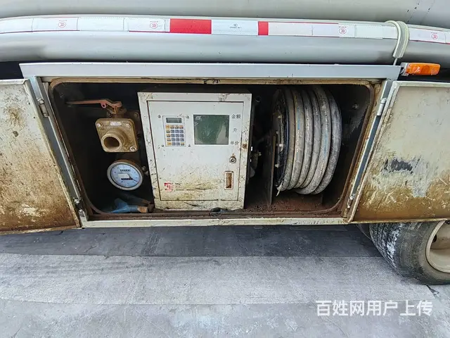 20年东风油罐车 福瑞卡  8吨 双仓双联泵 - 图片 6