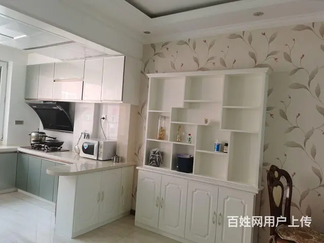 中心医院附近君逸华城10楼121平通厅精装60万 - 图片 3