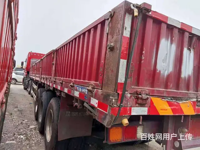 半挂牵引车420马力带13米直板平板牵引车 - 图片 3