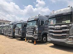 江淮格尔发K5 A5牵引车，潍柴 锡柴 首付8万起