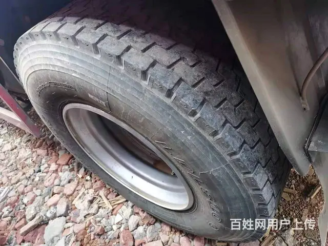 二手前四后四高栏车240马力7米7货厢 - 图片 7