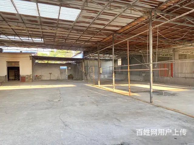 (房东直租)劳动路与东六路交叉口900平厂房出租，带排气扇 - 图片 2