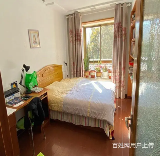 鲁东大学对面上林苑精装三室二厅南北通透多层一楼出租了 - 图片 1