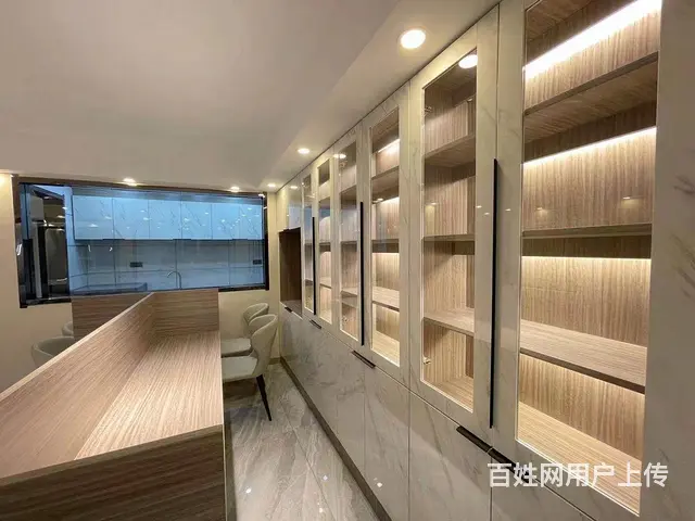 文化路新一中学区四室精装房
天盛嘉苑高层14楼133平四室两 - 图片 3
