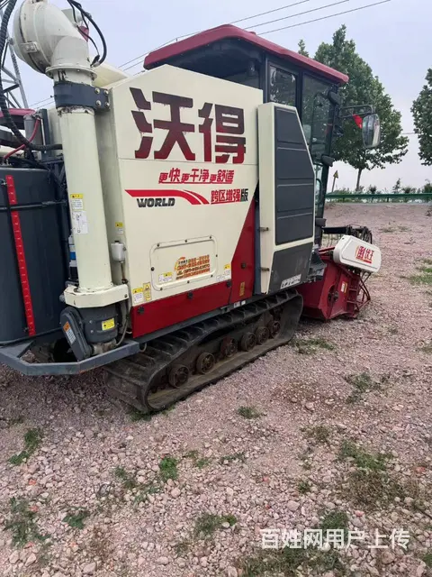 急售沃得跨区增强版精品收割机，履带式收割机 - 图片 1