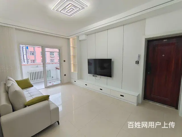 2楼 边屋 两室大客厅  户型好 拎包入住 - 图片 1
