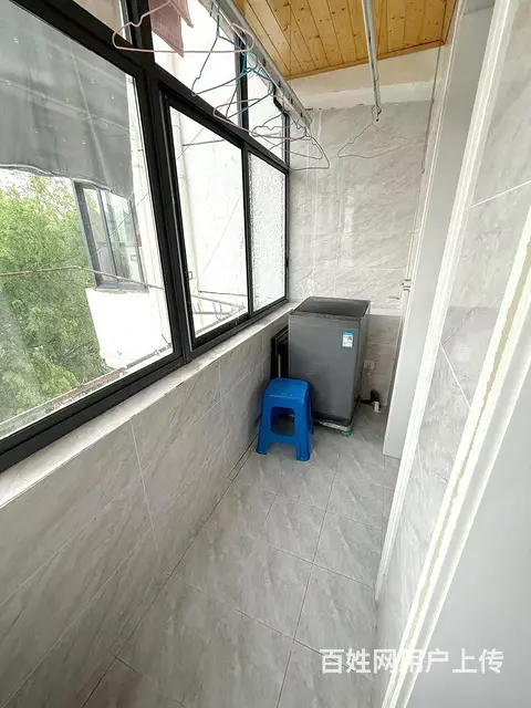 大润发 盘溪新村 精装修两房 朝南一样大 大客厅 押一付一 - 图片 2
